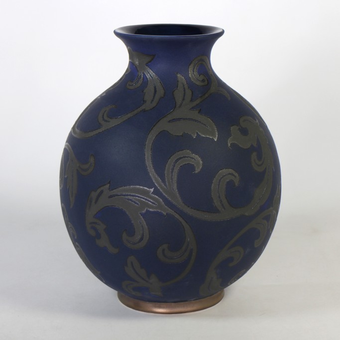 Medium Vase