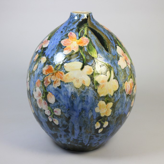 Medium Vase