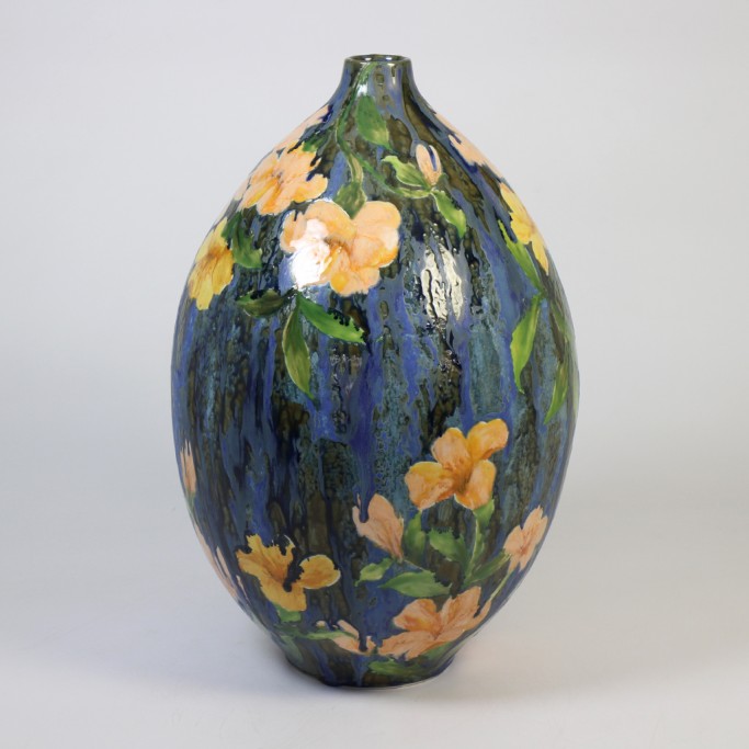 Medium Vase