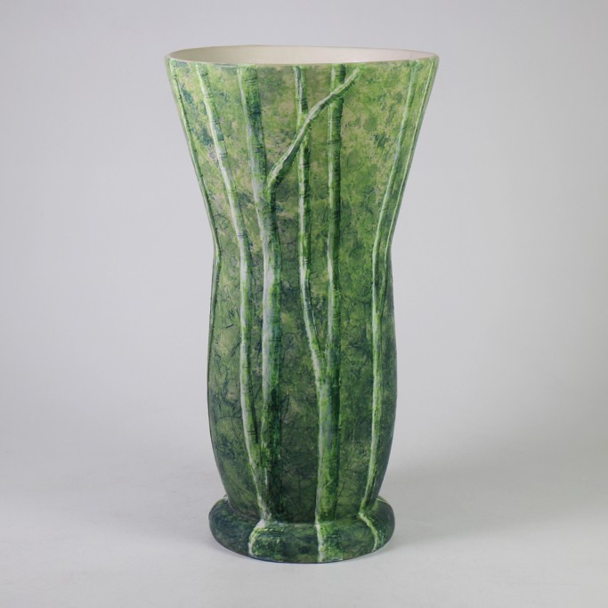 Medium Vases