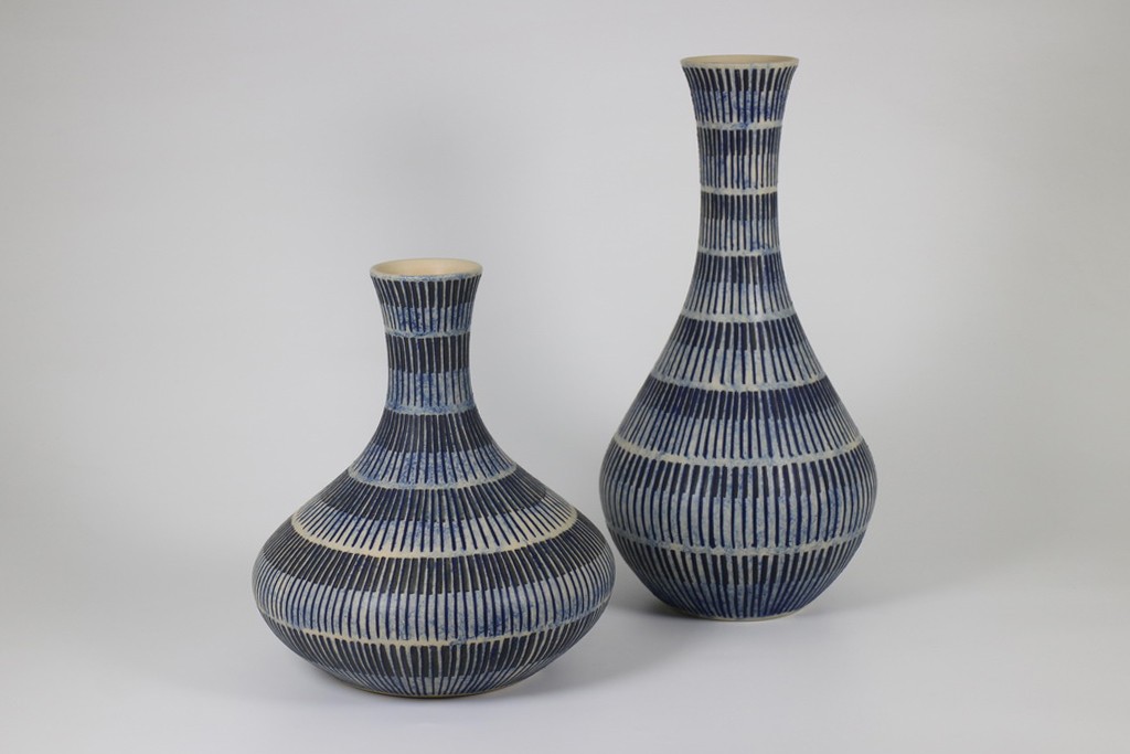 Medium Vases